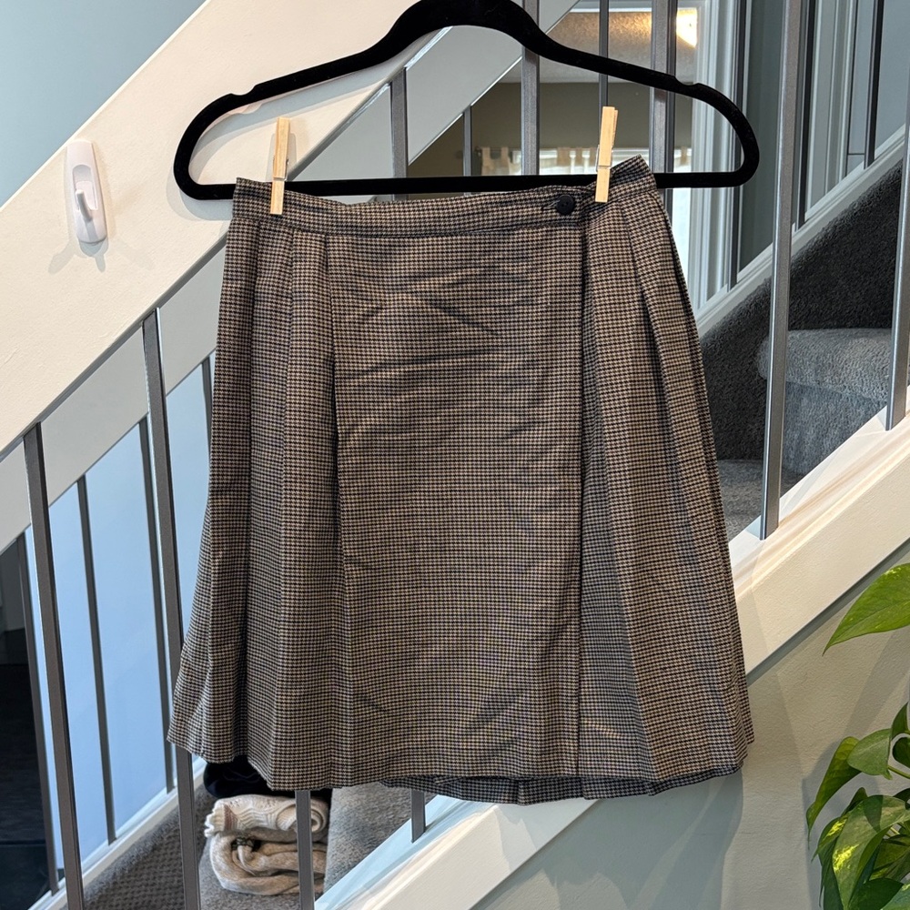VINTAGE Houndstooth Wrap style pleated mini skirt